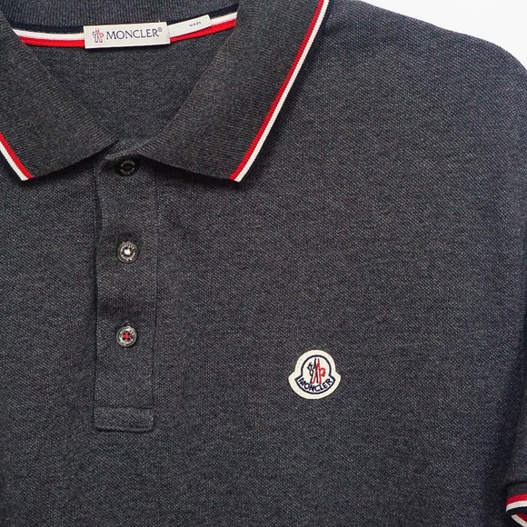 Moncler Logo-Patch NWOT Polo - Picture 2 of 6